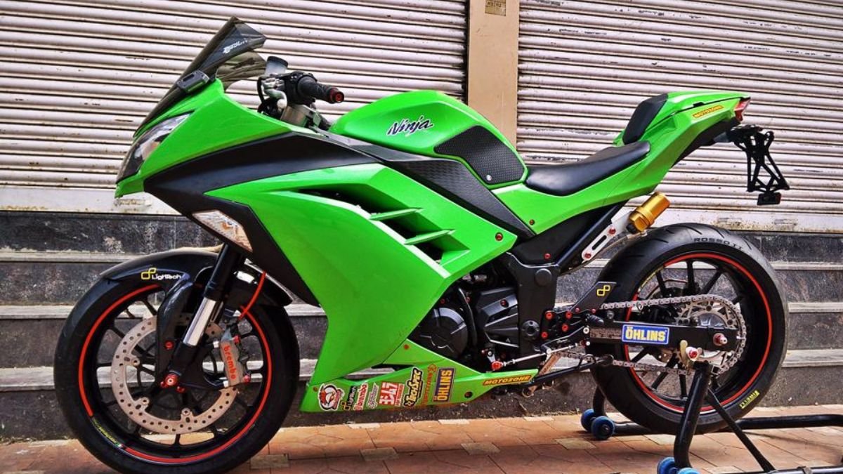 Kawasaki Ninja 300