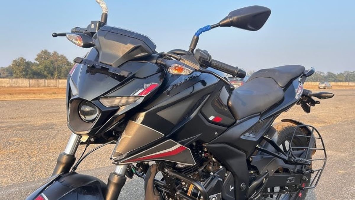 Bajaj Pulsar N160